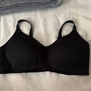 Nike Wireless Bra